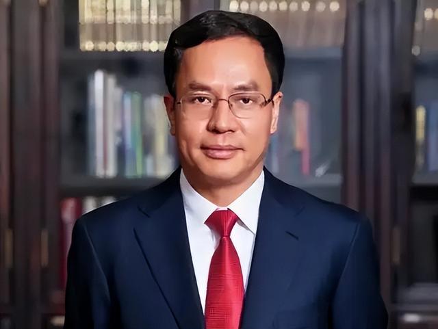 国家出手6位首富被抓！有些已入外籍，原因曝光，早该迎来这一天