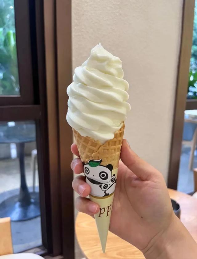 不输昆明！高铁可达20℃暖冬小城，泡温泉晒太阳水果随吃！人少物价低，6元就嗦粉！