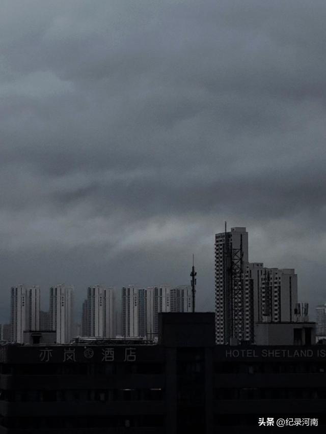 雨中骑行胡思乱想