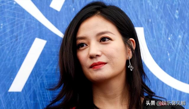 自食恶果！赵薇再传噩耗，1590万资产被冻结，15岁女儿成最后底牌