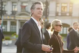 加州的州长纽森不满美国加税，加州经济富可敌国，不行干脆脱美图片