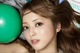 最受男性喜爱的美少女: 佐佐木希图片