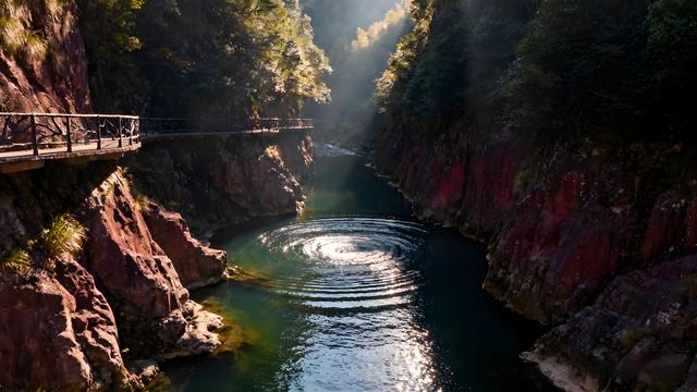 浙东小九寨沟旅游攻略！穿行于碧溪竹海间，邂逅江南山水情书