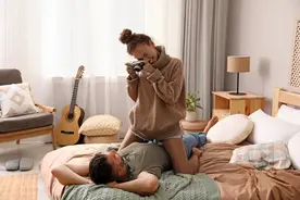 8个等级的情人关系，看看你们的爱情有多深！图片