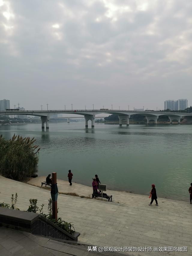 广西壮族自治区南宁市邕江大桥.民生广场