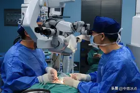 阿尔茨海默病手术之争：有医生称有效率超90%，也有医生说不足四成，术后有人认出女儿，有人病情加重图片
