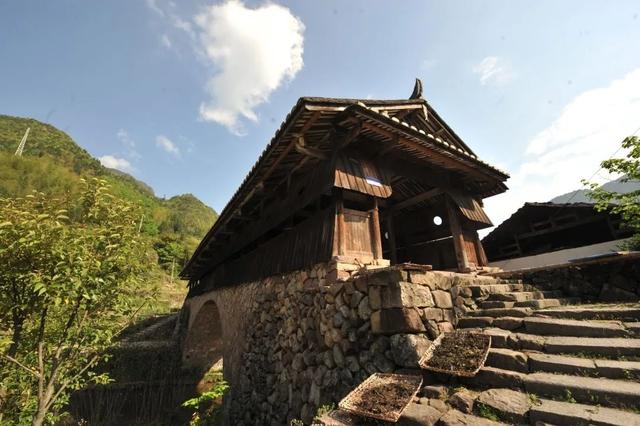 庆元来凤桥：比武分水，以武结缘；化解恩怨，龙凤呈祥