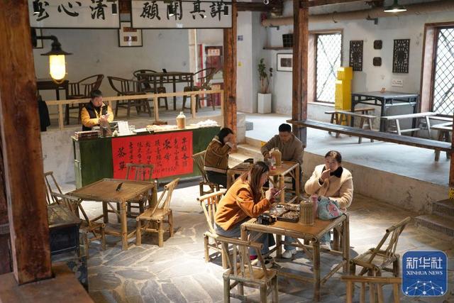 西安：老城“新社区”激发文化消费活力