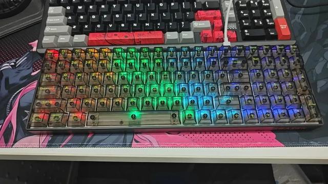 性价比最高的机械键盘，三模无线100键，最低曾卖39元