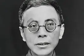 妻子离世，他娶与女儿同岁娇妻，12年后，女儿嫁比他大30岁丈夫图片