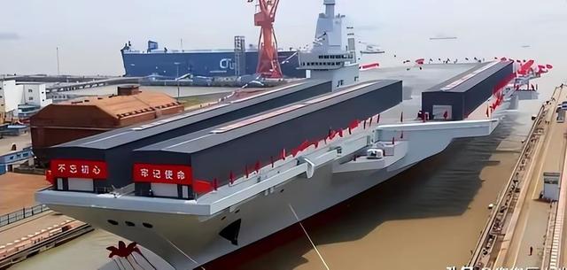 中国被骗了？当我们猛造航母的时候，美国却开始重点打造两栖舰