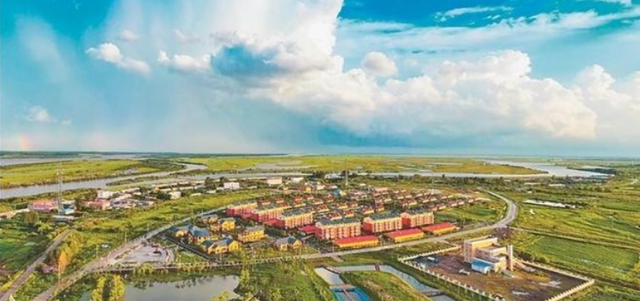 我国一特殊小镇，下午3点就睡觉，美女如云但是一度只有1个男人