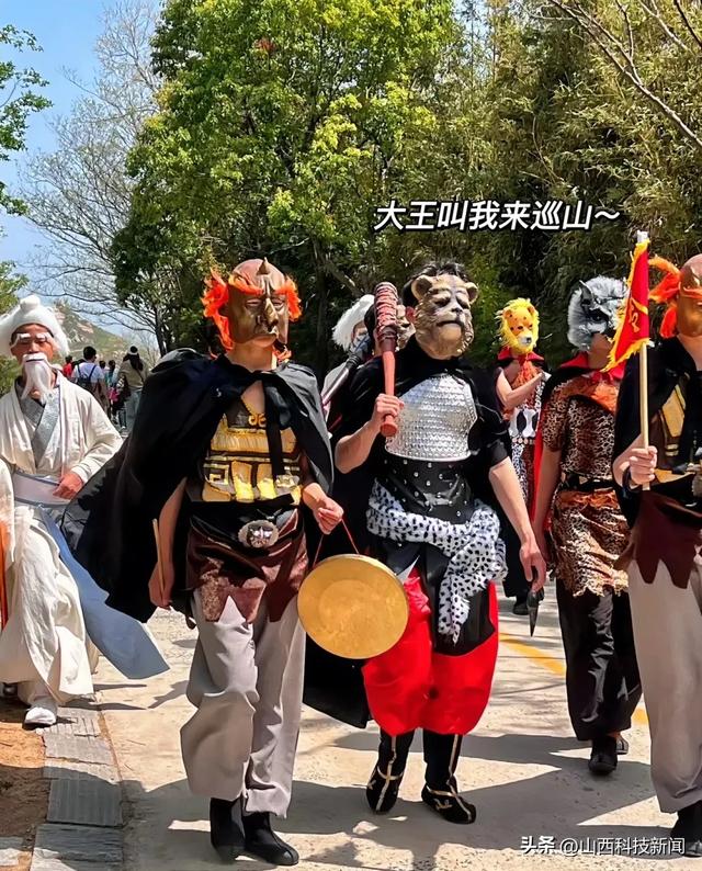 仲夏限定狂欢!“梦回西游 奇妙戎子”戎子酒庄景区夜游嘉年华,邀您共赴一场梦幻之旅!