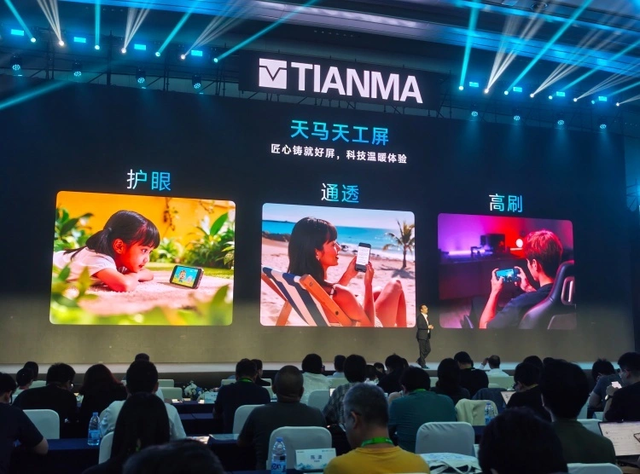 技术封锁越狠，突破越狠！中国制造供应全球，打破日韩四十年垄断