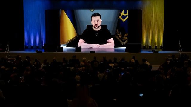 三年鏖战换来了什么？俄达成战略目标美国摘果子，乌主权彻底旁落