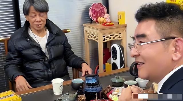 梁小龙去世6天，陈光标怒撕遮羞布：哪是病死，分明是被折腾没的