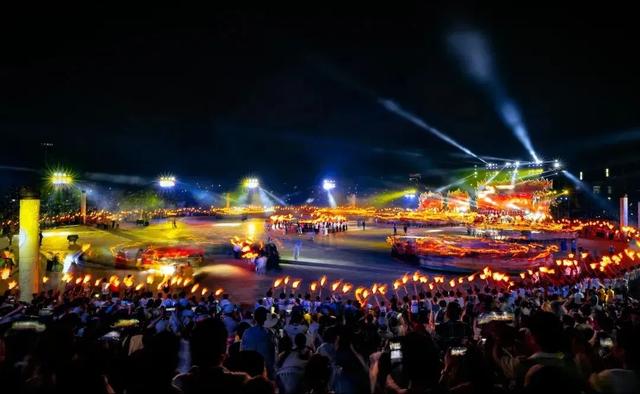 乡游黔中 · 水城区 播落村丨草海翻金浪，彝歌醉秋霞