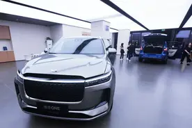 “理想”和“问界”谁更好用，使用2年之后，差距内行人一语道破图片