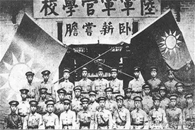 默默无闻的蒋介石，是怎么当上黄埔军校校长，累积政治资本的？图片