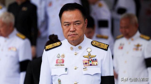 交火8天，柬方开始求和，泰国却开出3大条件	，让洪森父子颜面扫地