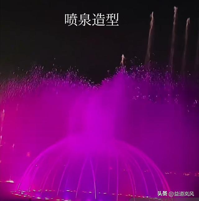 杭州西湖的中秋月印三潭