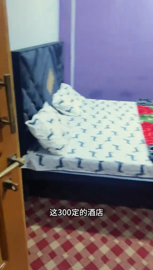 寒心！中国人援建巴铁牺牲，陵园却破烂不堪，当地警察：不关我事