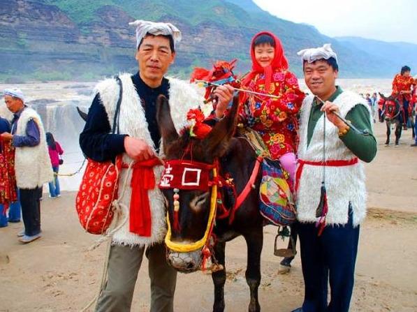 山西旅游：走进壶口瀑布观赏壮观奇景（图）