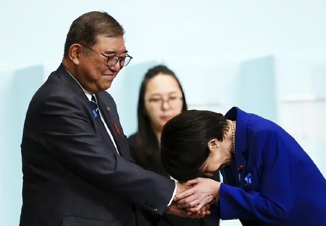 为何中国军力吓不倒日本？石破茂说得很透彻，还会走老路的