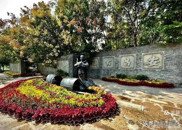 比乌镇宁静！浙江低调的4A古镇，被称为“活着的古镇”~~