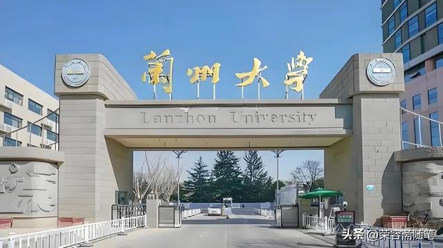 青山绿水陇原披锦绣 一带一路华夏启宏图