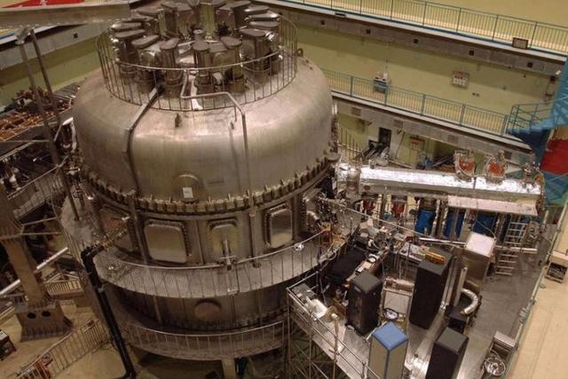 全球首秀！中国聚变能发电突破，人造太阳将到来，美媒这样回应