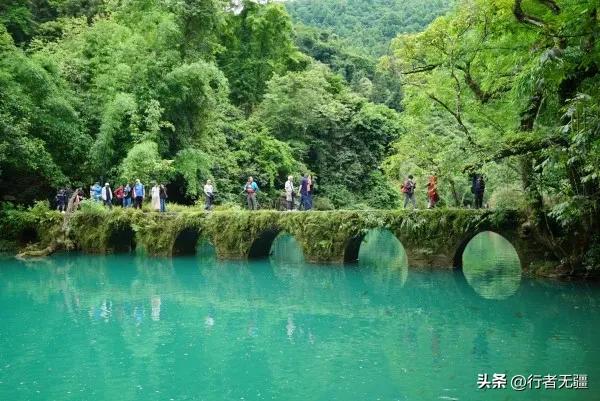 多彩贵州自驾游之荔波小七孔:山水秘境中的翡翠画卷