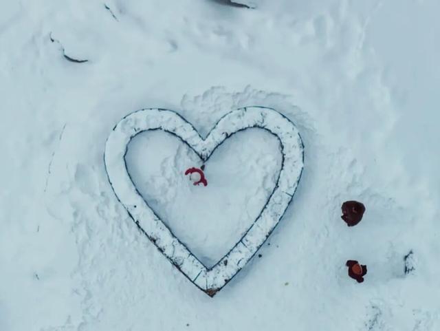 别再等！达古秋冬双景已上线，从彩林穿越到雪域