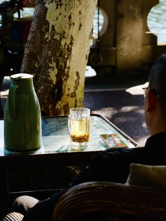 新津人的“小美满”，开启全民晒太阳模式