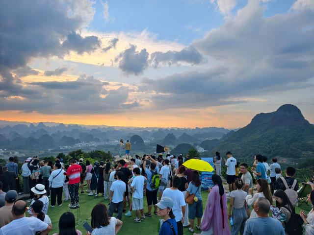 “全球广西文旅体验官计划”启动，多国知名博主组团来桂林采风