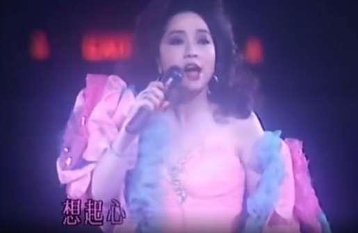 她宁愿孤独一生也不愿放弃中国国籍，被众人宠爱，春晚也为她破例