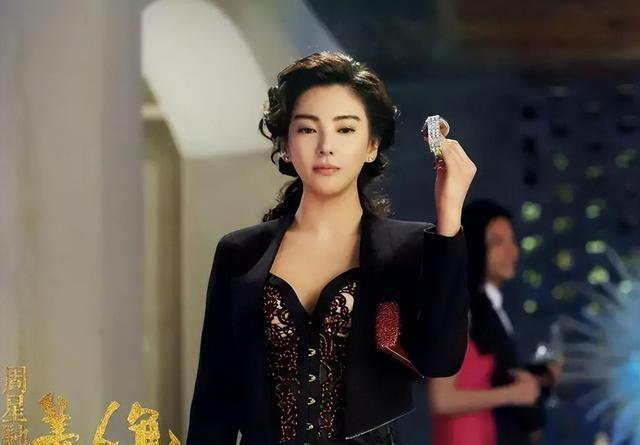 牡丹花下死	，“纵欲过度	”的张雨绮，终究为自己的行为付出了代价