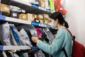 打工人的福音：菜鸟驿站再推新功能，24点前自助取件图片