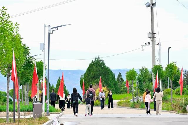 双节奔赴“湾”美奇境！石楼黄河奇湾，一眼入魂的打卡盛宴
