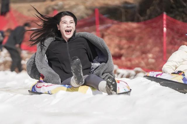 冰雪嘉年华，冲吖🤓