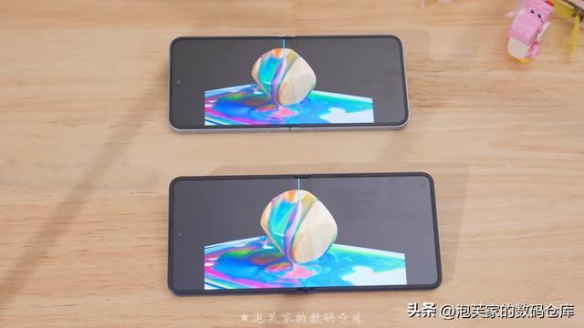 12+256卖7999 三星Z Flip7深度体验 比Flip6提升多少？三星用户多吗