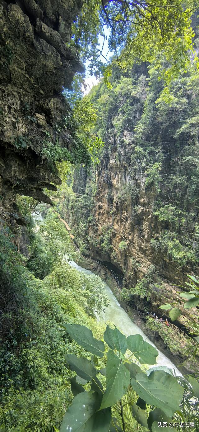 多彩贵州自驾游之黔西南州兴义篇：万峰林与马岭河峡谷的山水交响