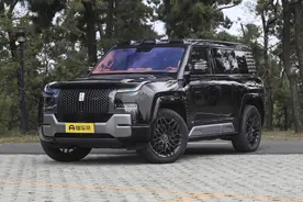 新车 | 109.8万元，仰望U8豪华版上市，国产新能源SUV价格天花板？图片