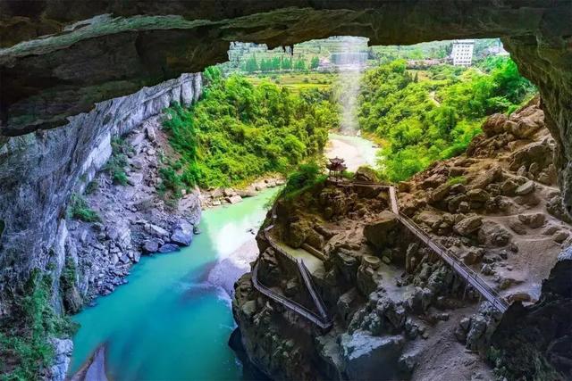 恩施⇋大邱直飞航线首航成功！冬日游恩施，邂逅诗画美景