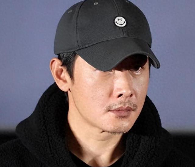 婚变传闻不到2月	，42岁唐嫣高调官宣喜讯，罗晋的近况却让人唏嘘