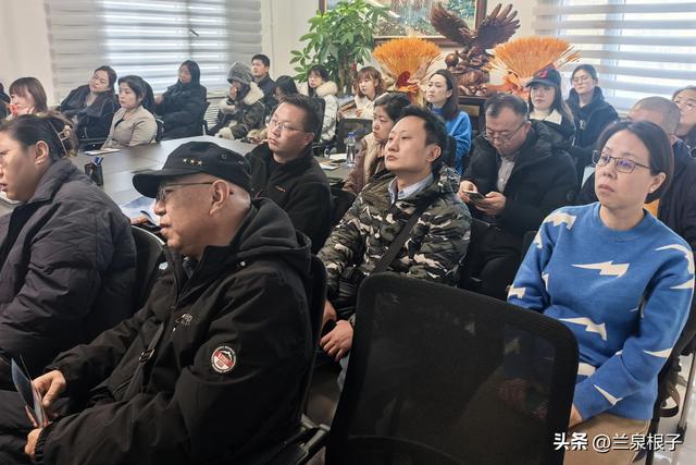 兰州举办千彩飞翔星空屋VR体验项目考察30家旅行社共探文旅新业态