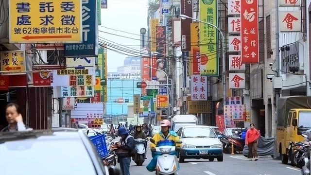 不接受一国两制	，郑丽文提统一新方式，大陆绿灯亮起，郑访陆近了