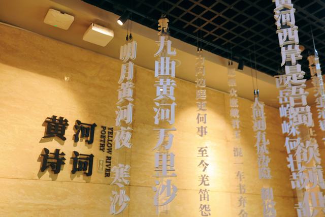 兰州黄河楼，被誉为“万里黄河第一楼”，在楼中还藏着众多博物馆