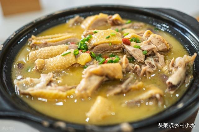 “上午立冬大雪封门，下午立冬单衣过冬”，今年几点立冬？冷冬吗