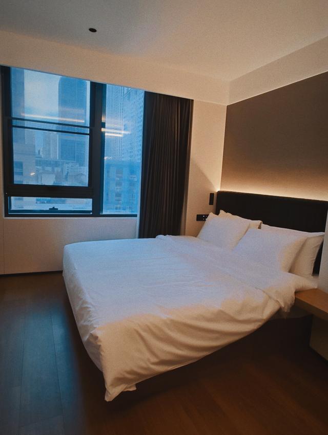 背包十年 当我说出去玩住青旅……